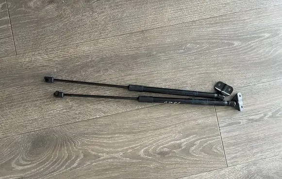 Opel Astra K Tailgate/trunk strut/damper 39021480