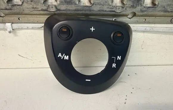 Renault Trafic II (X83) Gear shifter surround trim plastic