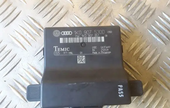 Audi A3 S3 8P Other control units/modules 1K0907530D 1K0907951 0325TF7MNL