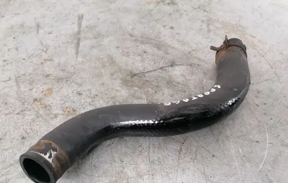 KIA Sportage Engine coolant pipe/hose