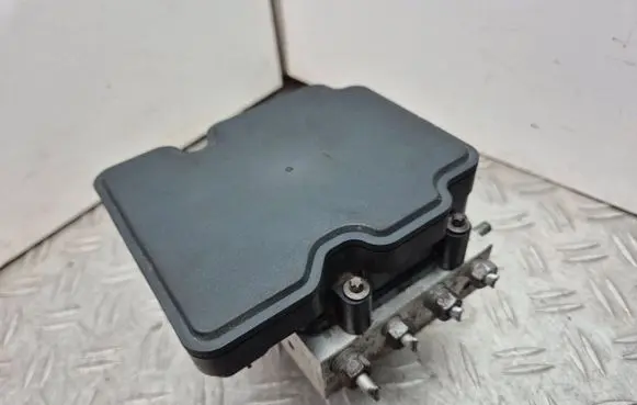 Dacia Sandero ABS Pump 0265956560 2265106516 476603249
