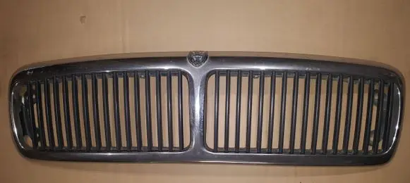 Jaguar XJ X300 Front bumper upper radiator grill