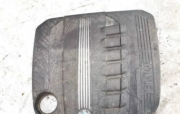 BMW 5 F10 F11 Engine cover (trim) 13718510365 13717800575