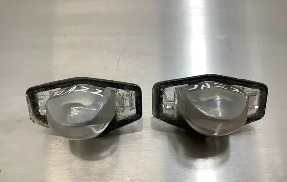 Honda Jazz Number plate light A047030
