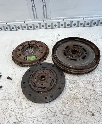 Audi A4 S4 B5 8D Clutch set kit 028141