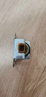 BMW 7 E65 E66 Acceleration sensor 6776214 6129B