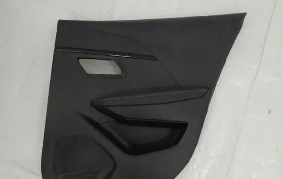 Peugeot 208 II Rear door card panel trim 