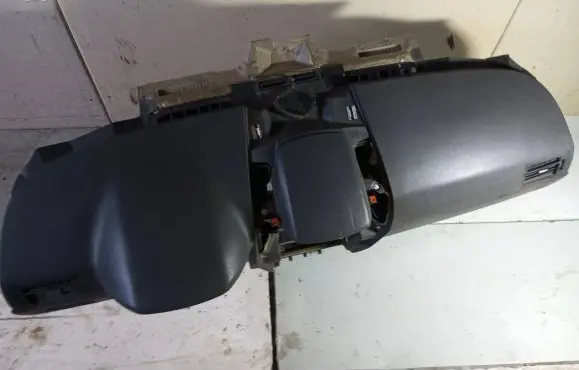 Opel Zafira B Dashboard 13162475