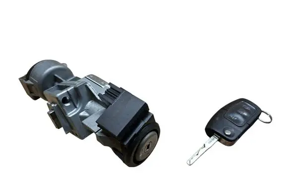 Ford Focus Ignition lock 3M513F880AD 6E5T15607BA
