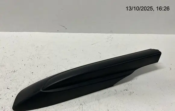 Toyota Sienna XL30 III Roof bar rail cover 6349408020