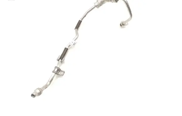 Coolant pipe/hose
