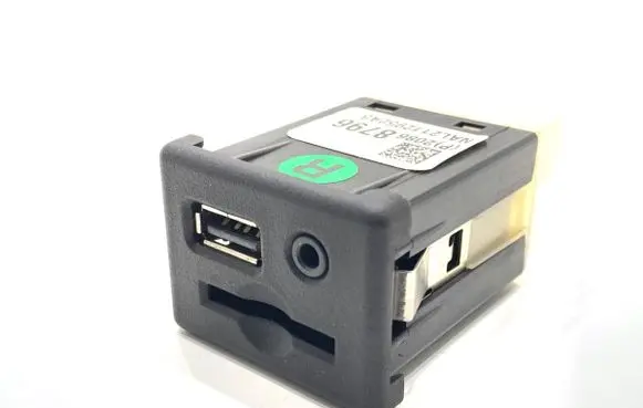 Opel Insignia A USB socket connector 20868796