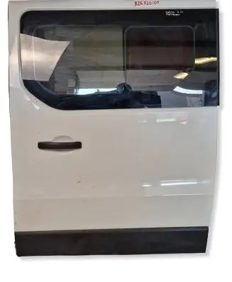Renault Trafic III (X82) Side sliding door