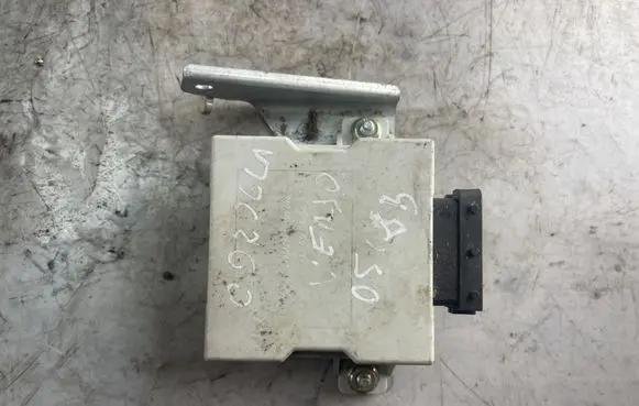 Toyota Corolla Verso E121 Window wiper relay 859400f010a