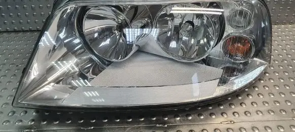 Volkswagen Sharan Headlight/headlamp 7M3941015AA