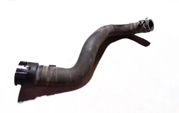 Volkswagen Transporter - Caravelle T5 Engine coolant pipe/hose 7E0121073L