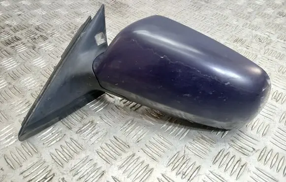 Audi A4 S4 B5 8D Front door electric wing mirror 