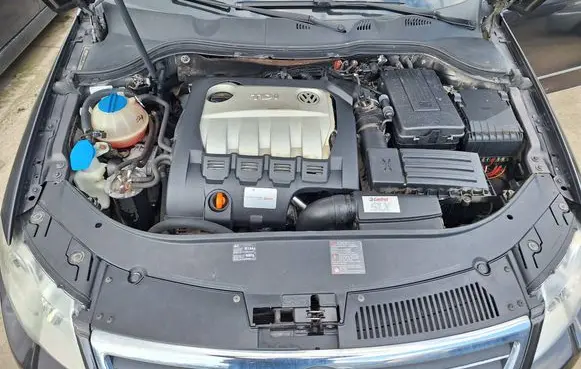 Volkswagen PASSAT B6 Engine BMR 170KM