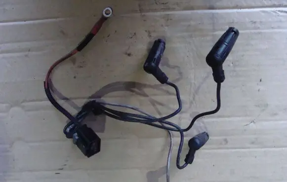 BMW 5 F10 F11 Glow plug wires 7811938