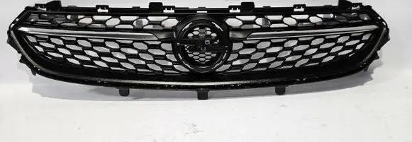 Opel Corsa F Front grill 9829474480