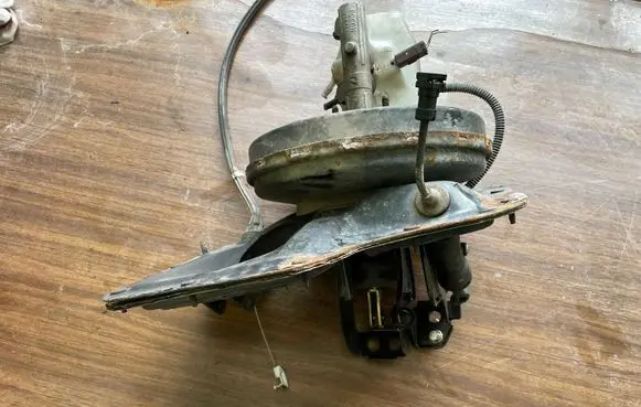 Peugeot 807 Brake booster 0204024267