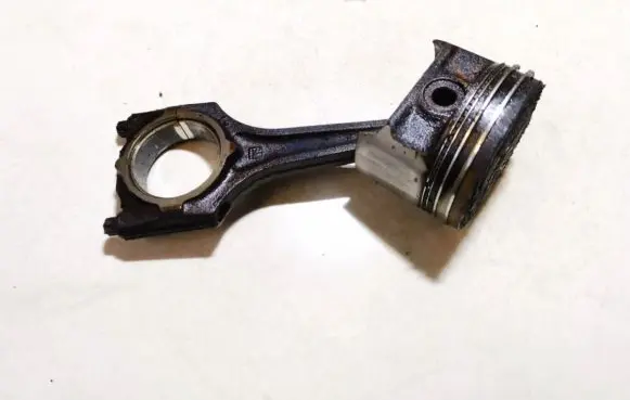 Piston with connecting rod