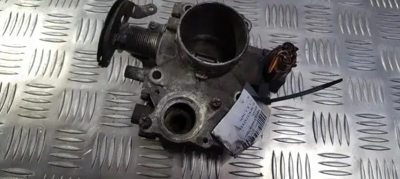 Nissan Almera N16 Throttle valve sera48305