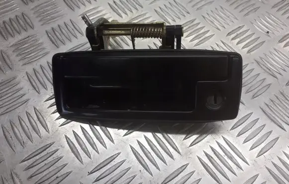 Mitsubishi Lancer Tailgate opening switch MN181224