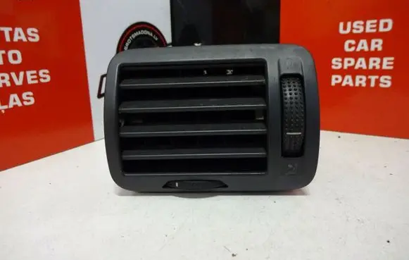 Volkswagen PASSAT B5.5 Dashboard side air vent grill/cover trim 3B0819703D