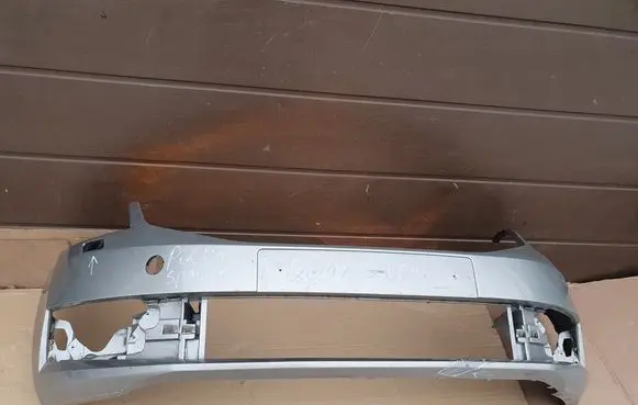 Skoda Octavia Mk3 (5E) Front bumper 5E0807221N