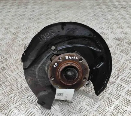 Citroen DS7 Crossback Rear wheel hub 9818243280