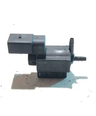 Audi A8 S8 D4 4H Turbo solenoid valve 037906283C 11T019 72288000