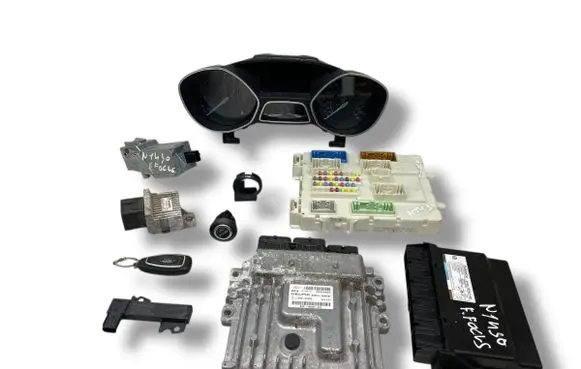 Ford Focus Engine ECU kit and lock set BV6112A650AGF BM5T10849MV BM5T10874