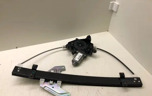 MG MG3 II Front door window regulator with motor 10360813