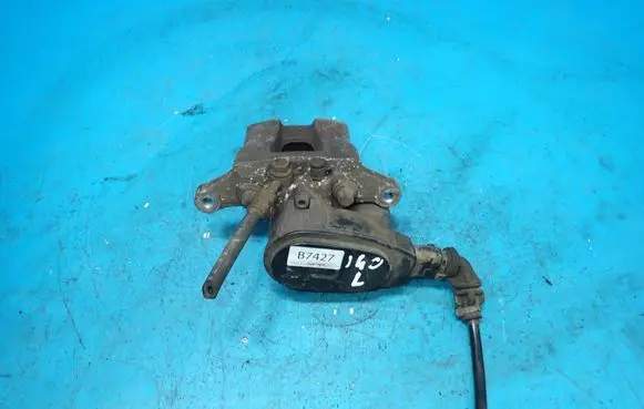 Hyundai i40 Rear brake caliper B7427