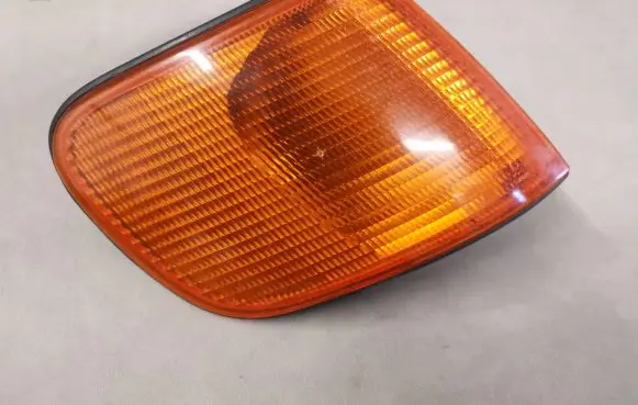 Audi 100 S4 C4 Front indicator light 137984
