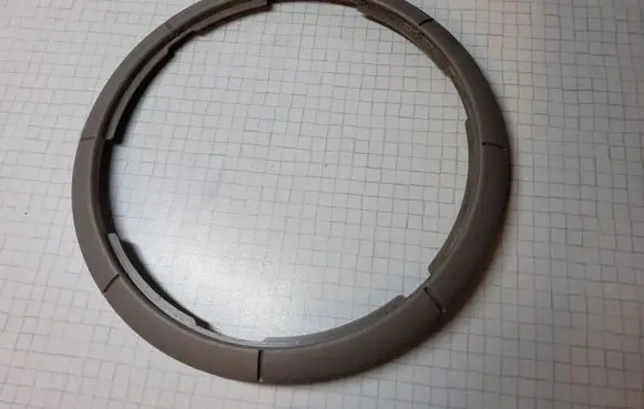 KIA Sorento Rear door speaker cover trim 823113E000