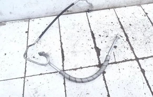 Chevrolet Captiva Air conditioning (A/C) pipe/hose 95191671 R134A
