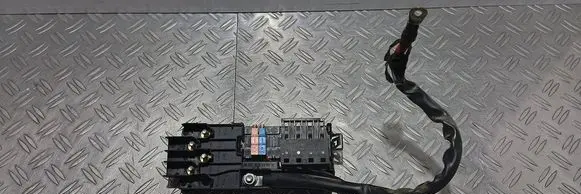 Mercedes-Benz E W211 Fuse module E0000031 2115452301