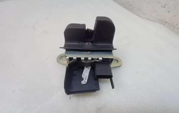 Audi A1 Tailgate/trunk/boot lock/catch/latch 2G6827505D