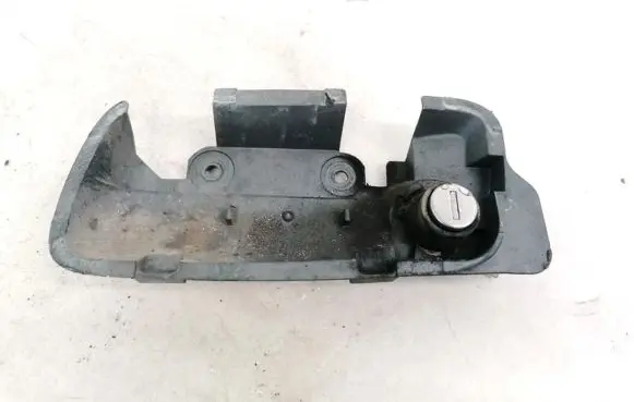 Opel Corsa B Front door lock (next to the handle) 