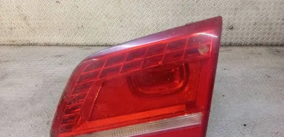 Volkswagen PASSAT B7 Tailgate rear/tail lights 3AE945308B