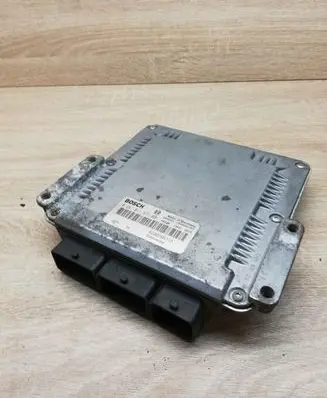 Renault Laguna II Engine control unit/module ECU 8200309318 0281011571