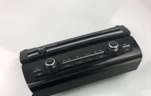 BMW 5 F10 F11 Climate control unit 9353596