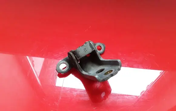 Nissan Navara D40 Front door upper hinge NOCODE