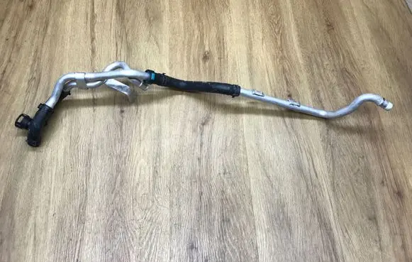 Land Rover Range Rover L405 Engine coolant pipe/hose CPLA18B402AC