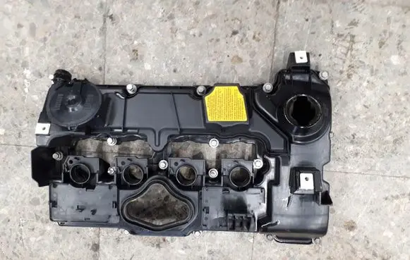 BMW 1 E81 E87 Rocker cam cover 7553626