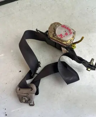 Subaru Legacy Front seatbelt TKC004 0428054