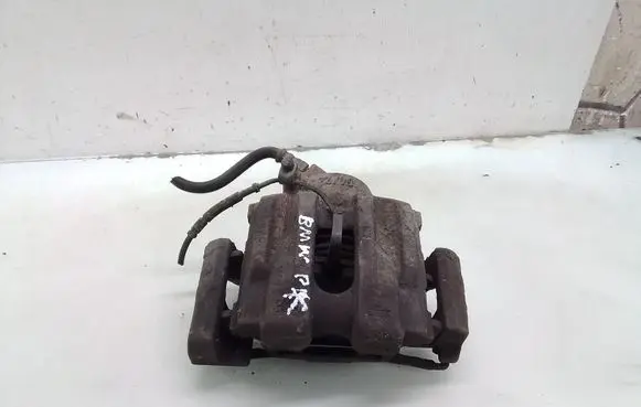 BMW 1 E81 E87 Front brake caliper