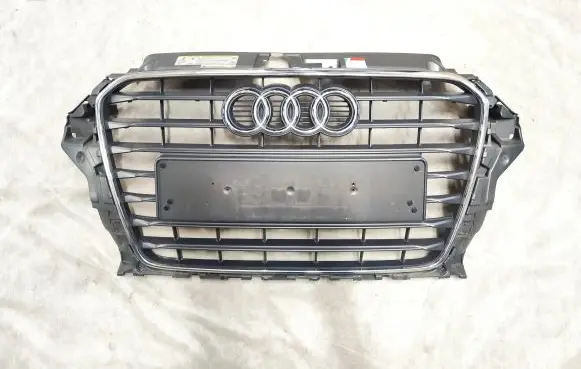 Audi A3 S3 8V Front bumper upper radiator grill 8V3853651